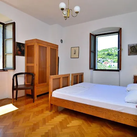 Stefan By Interhome Feriehus Tisno